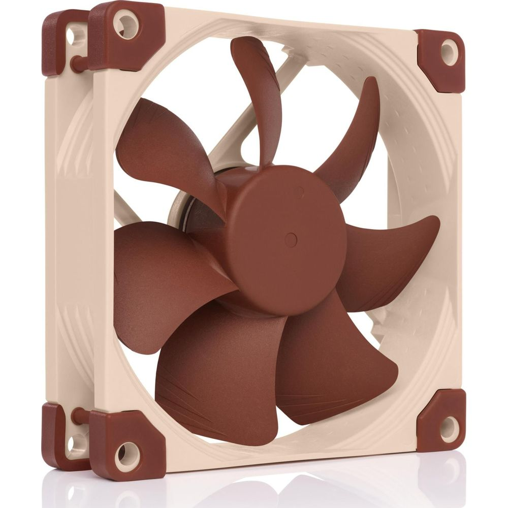 Beżowy wentylator komputerowy z brązowymi łopatkami i narożnikami.