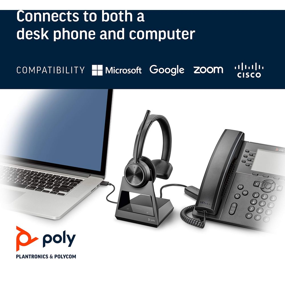 Un auricolare, un laptop e un telefono da scrivania sono collegati.