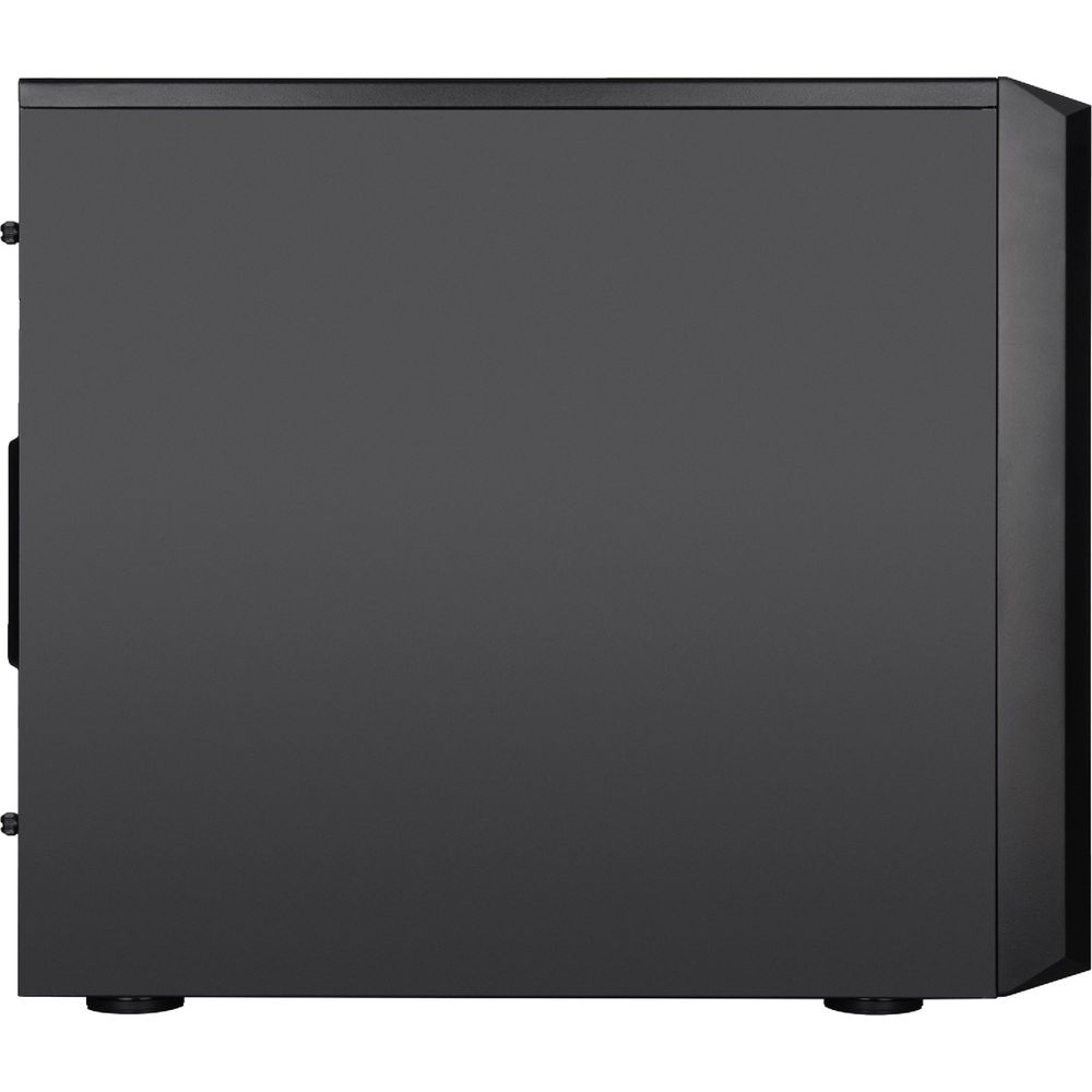 Schwarzes Computergehäuse von der Seite, mit Füßen am unteren Rand.
