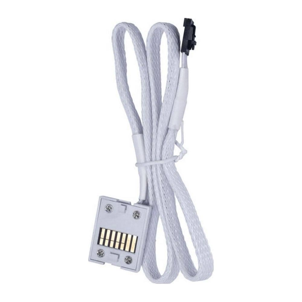 Câble tressé blanc avec connecteur noir et adaptateur blanc.