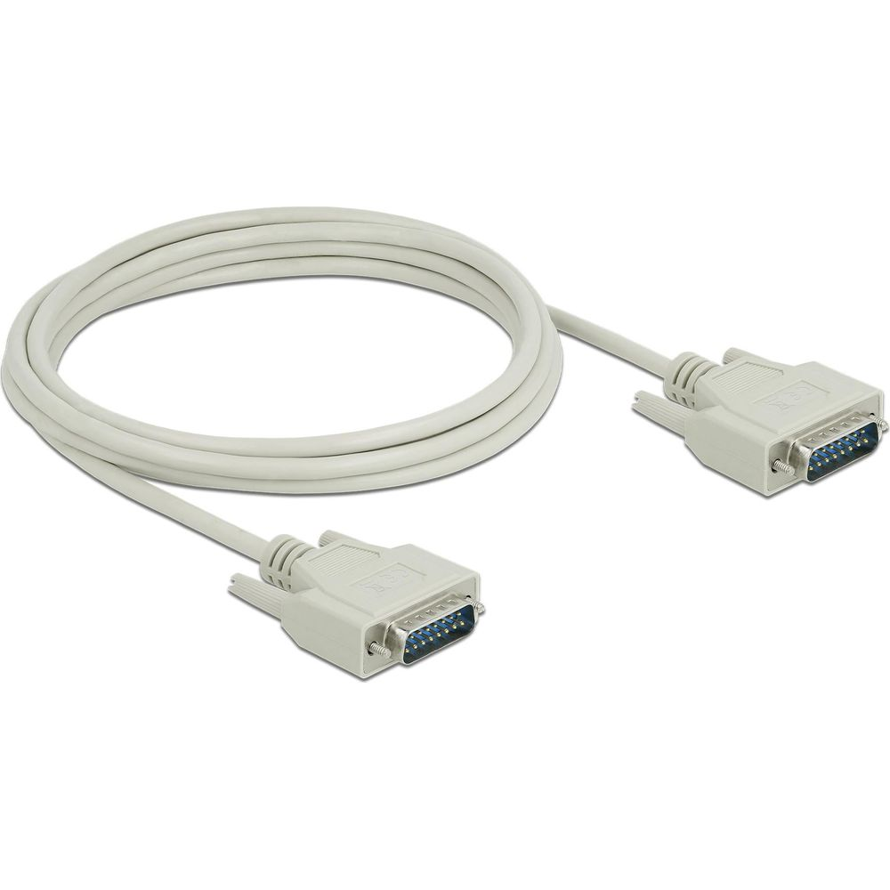 Un cavo grigio chiaro con due connettori DB25, su sfondo bianco.
