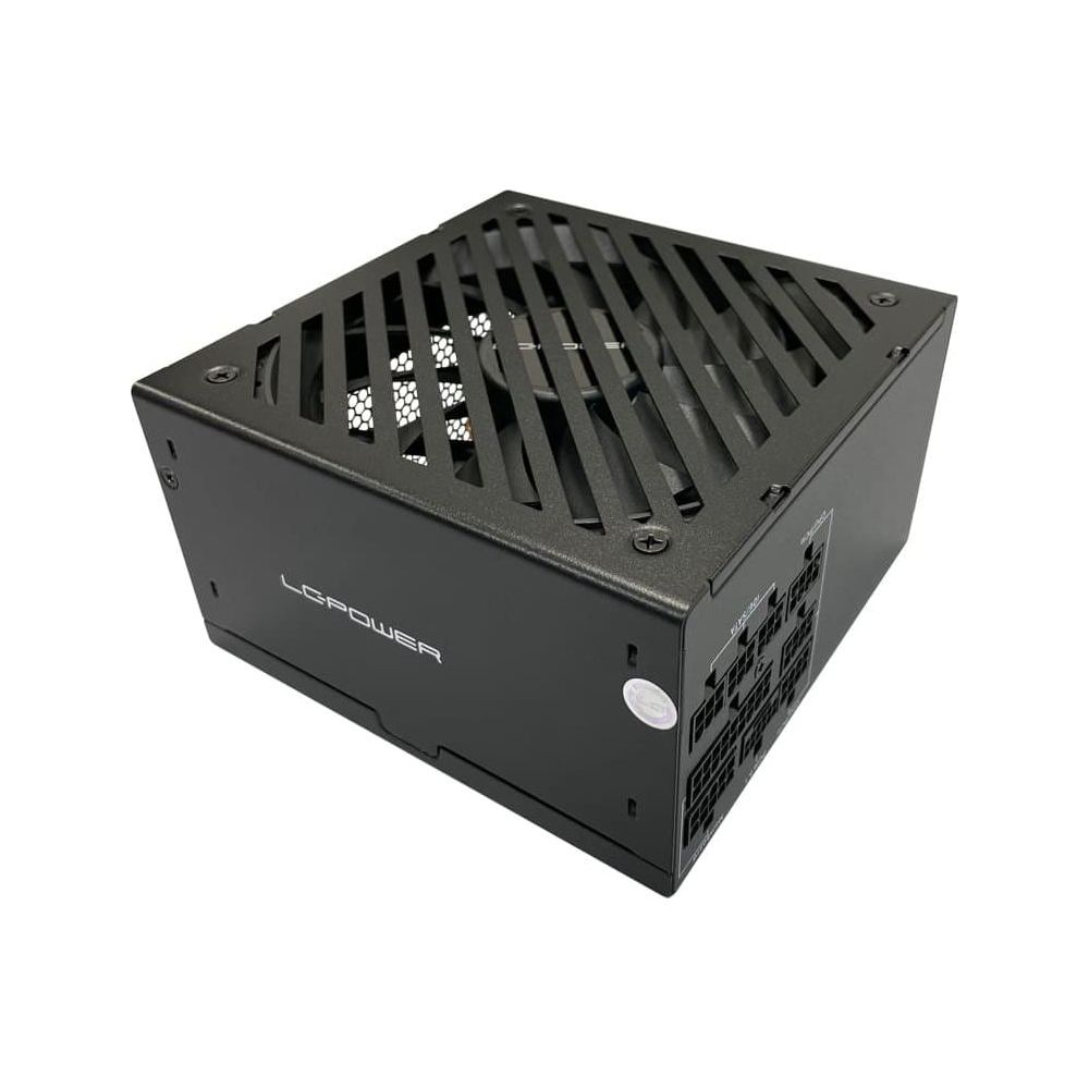 Zwarte voeding met ventilatorrooster en connectoren, LC-POWER logo.