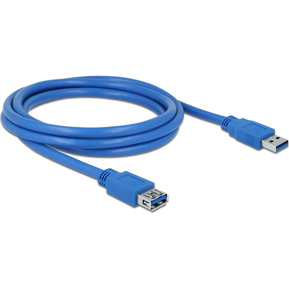 Een blauwe USB-kabel met stekker en aansluiting, op witte achtergrond.