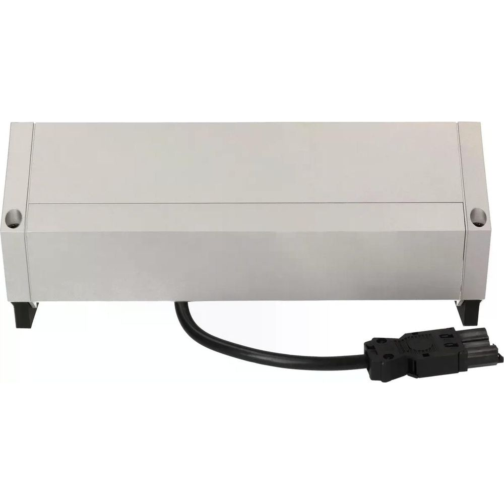 Ein silbernes Gerät mit schwarzem Kabel und Stecker.