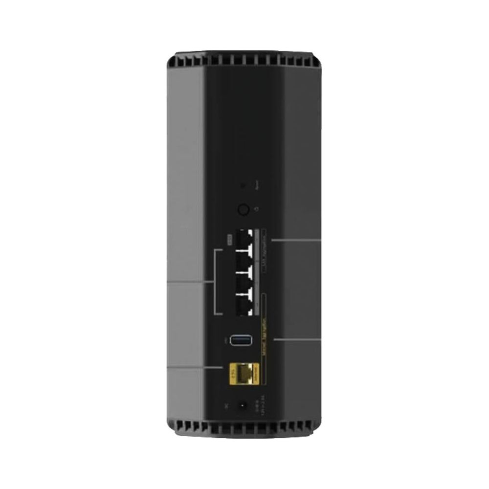Tył czarnego routera z portami Ethernet, USB i zasilania.
