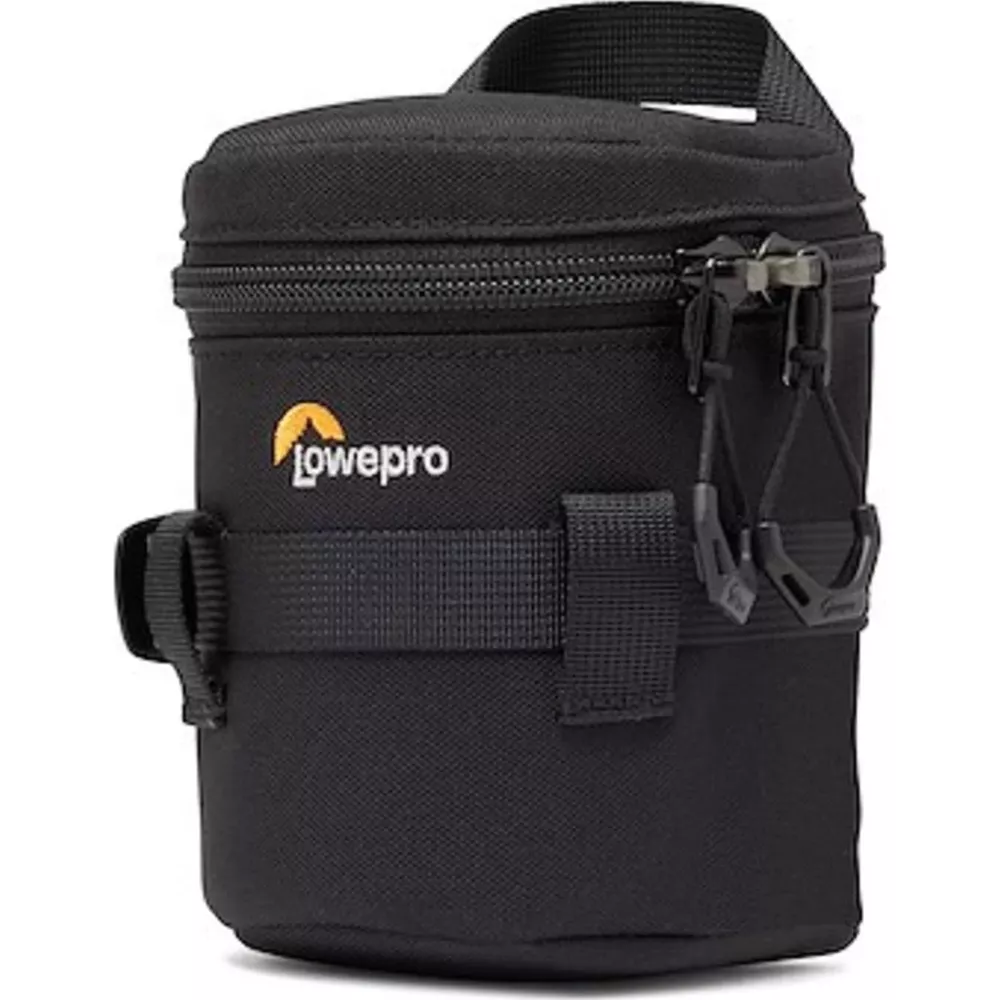 Custodia nera Lowepro per obiettivi con cerniera e manico, cinghie laterali.