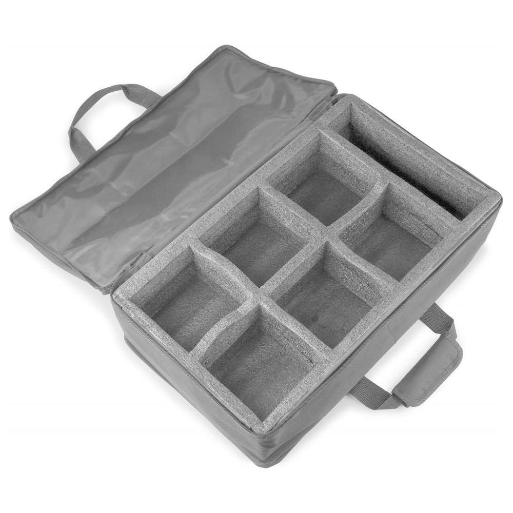 Bolso gris abierto con divisores de espuma y asas.
