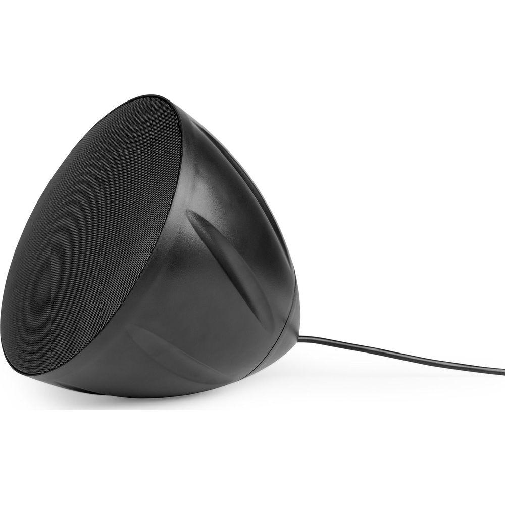 Altavoz negro y triangular con cable negro sobre fondo blanco.