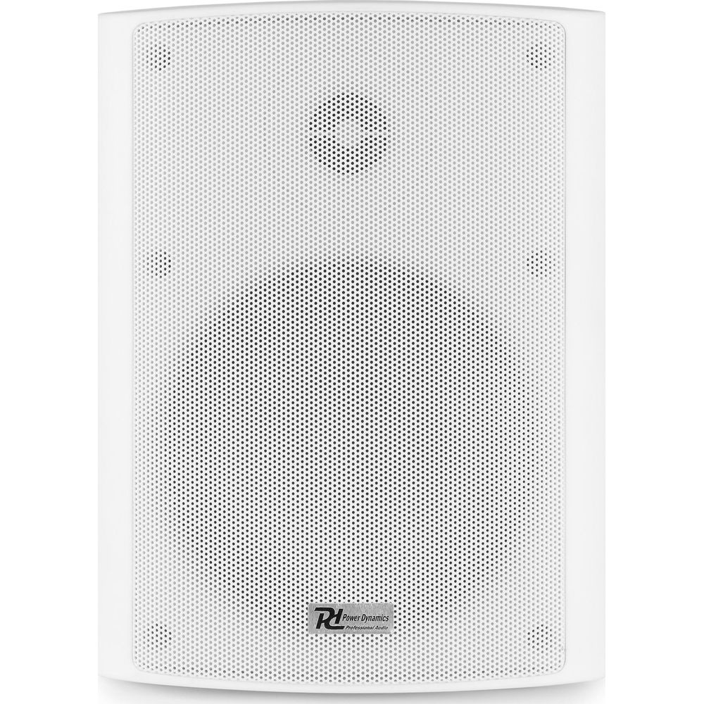 Altavoz blanco de pared con rejilla perforada y logotipo de marca abajo.