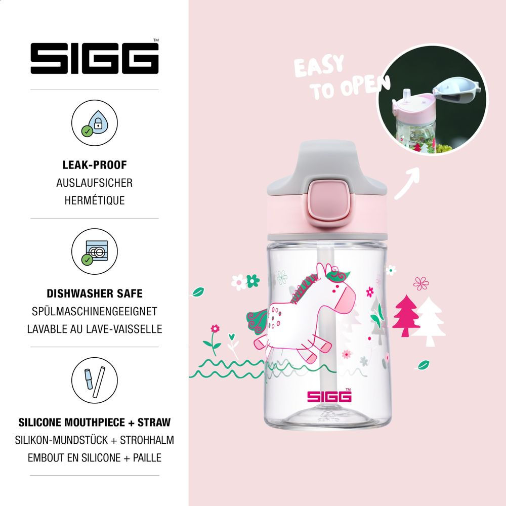 Eine SIGG Trinkflasche mit Einhorn-Aufdruck und pinkem Deckel.