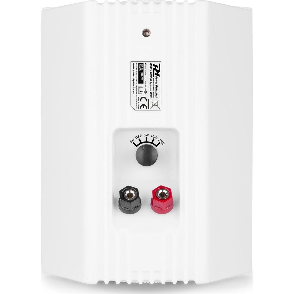 Parte trasera blanca del altavoz con terminales y selector.
