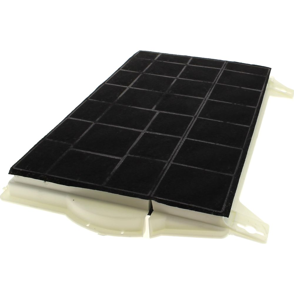 Ein rechteckiger Aktivkohlefilter mit einem weißen Plastikrahmen.