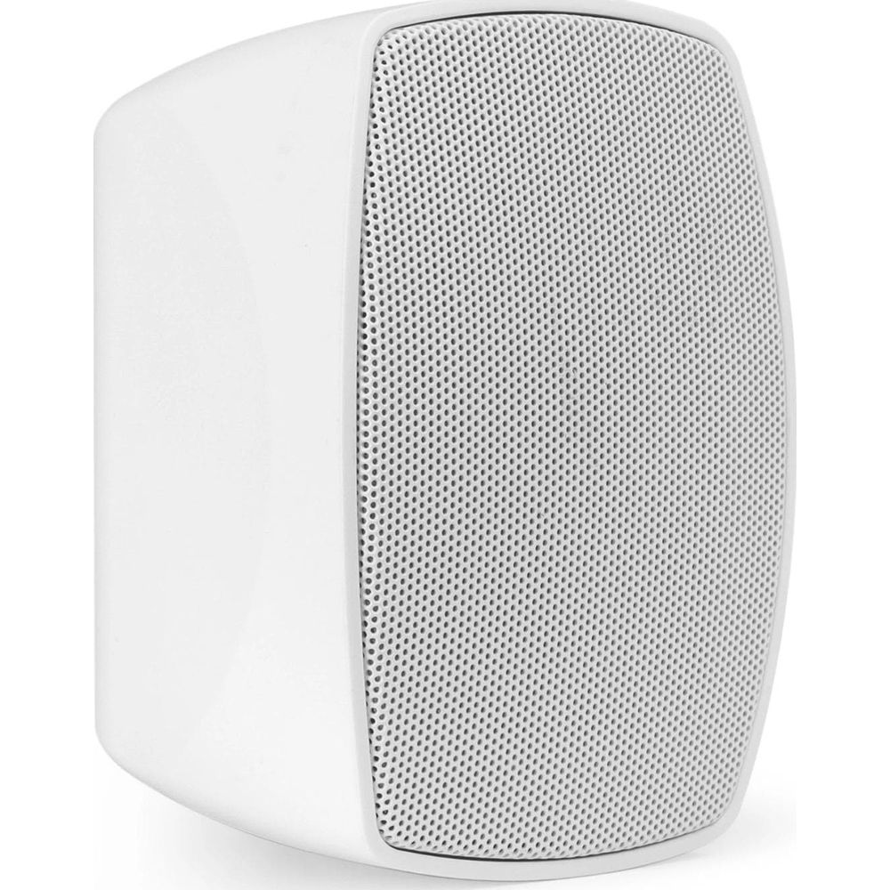 Altavoz blanco con rejilla perforada en la parte frontal.