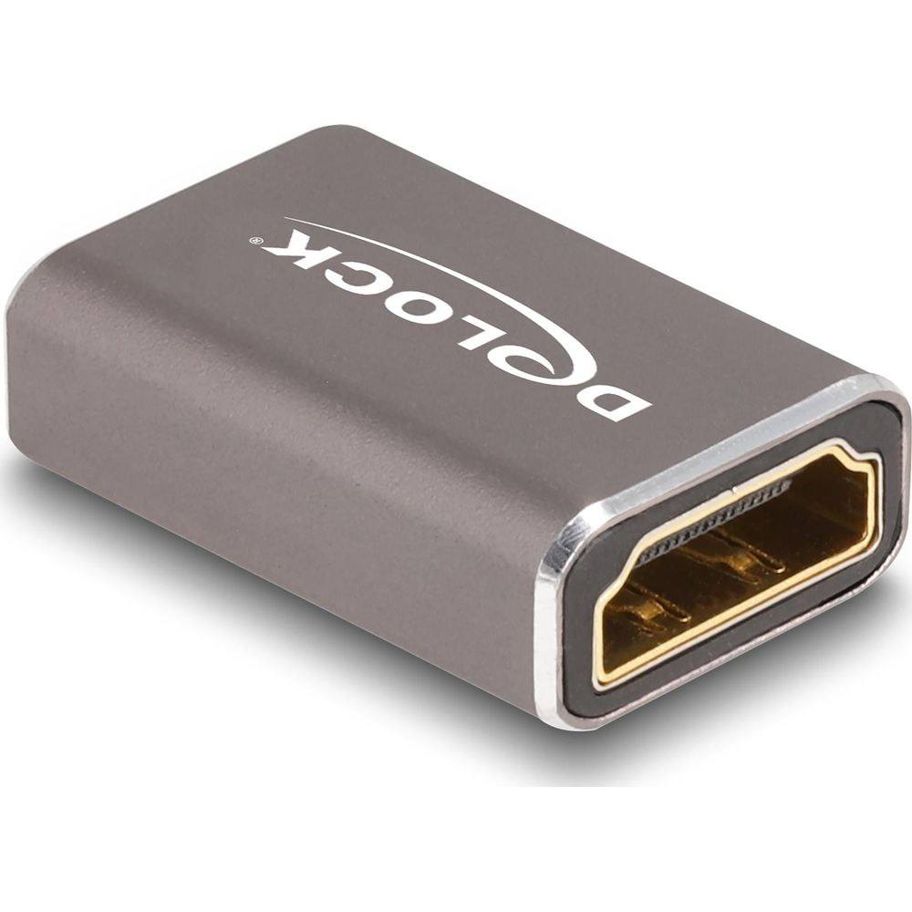 Adattatore HDMI grigio con logo bianco 'DELOCK' e connettore dorato.