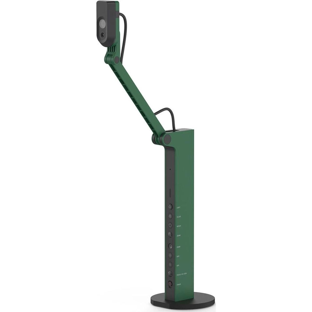 Una lampada verde con braccio regolabile e telecamera, su sfondo bianco.