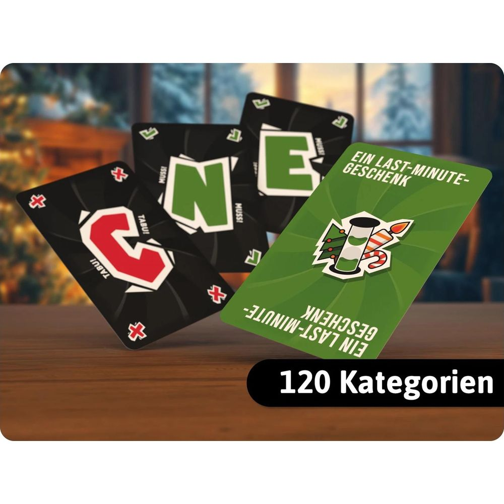 Carte da gioco con lettere e simboli, una carta verde a tema natalizio.