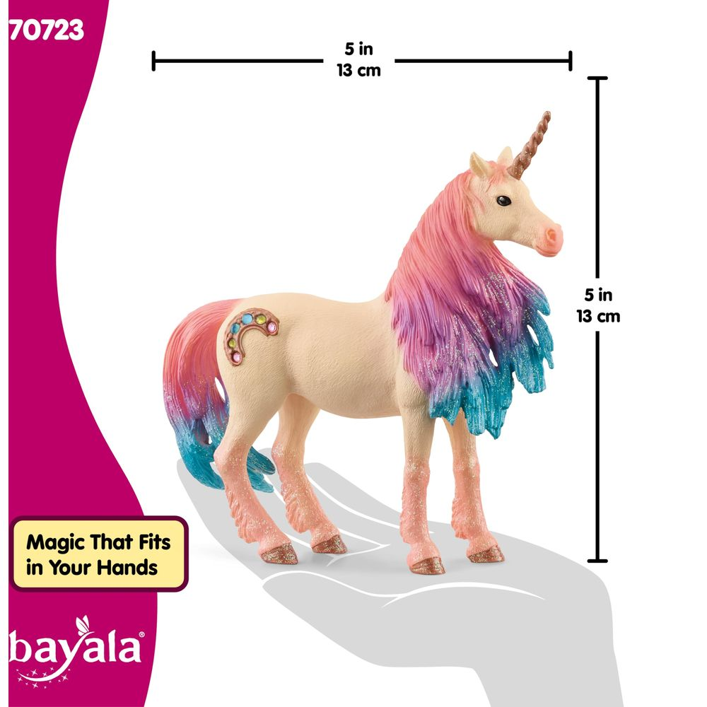 Una statuetta di unicorno beige con criniera rosa e blu.