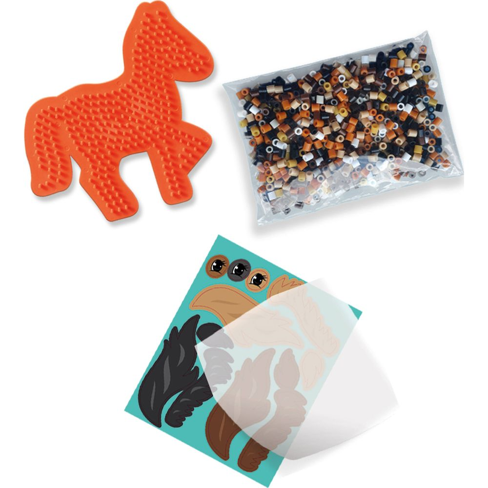 Orange Pferdeform, Beutel mit Perlen und Aufkleberbogen mit Pferdeteilen.