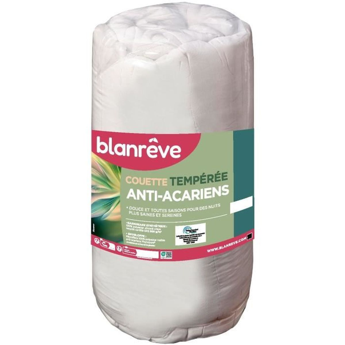 Eine weiße, verpackte Bettdecke mit der Aufschrift Blanreve, Anti-Milben, temperiert.