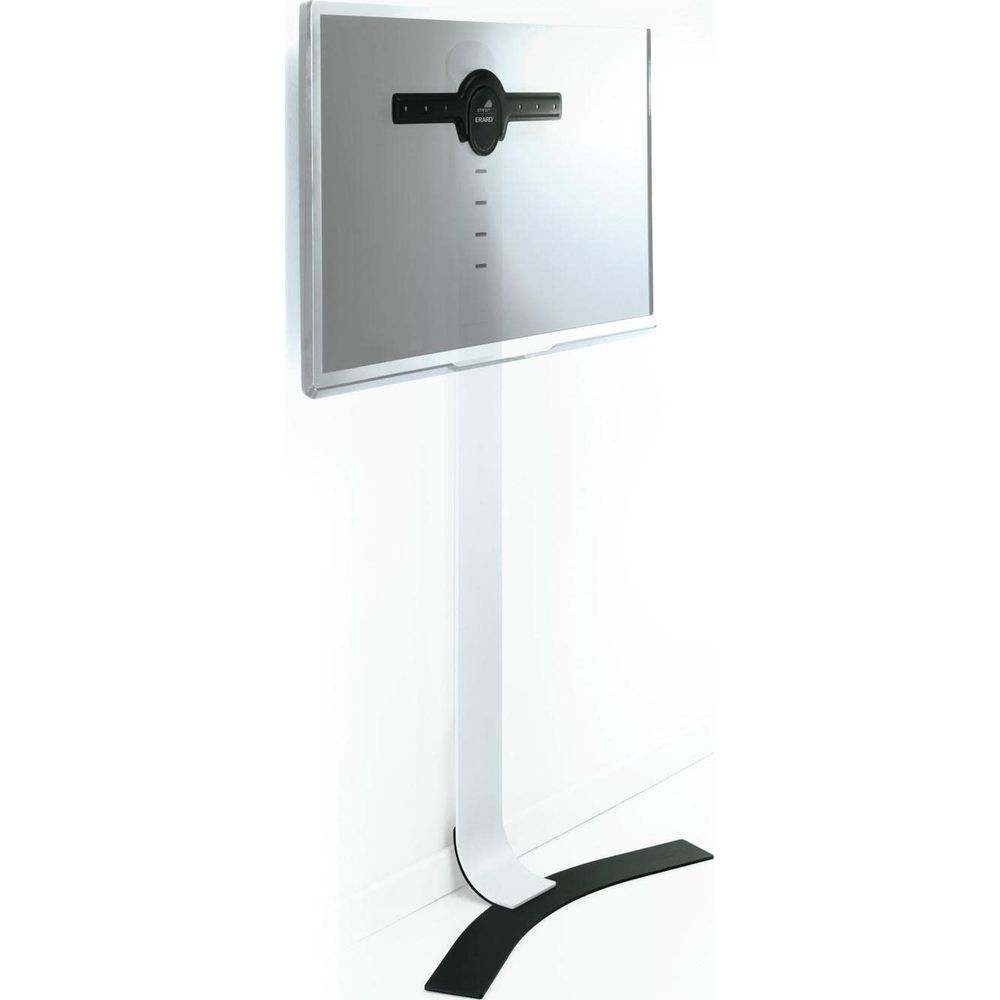 Une TV argentée à écran plat sur un support blanc avec une base noire.