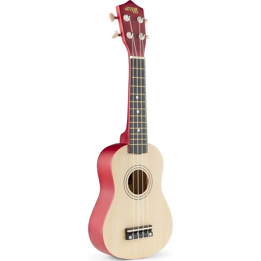 Una ukelele roja y beige con cuerdas, sobre fondo blanco.