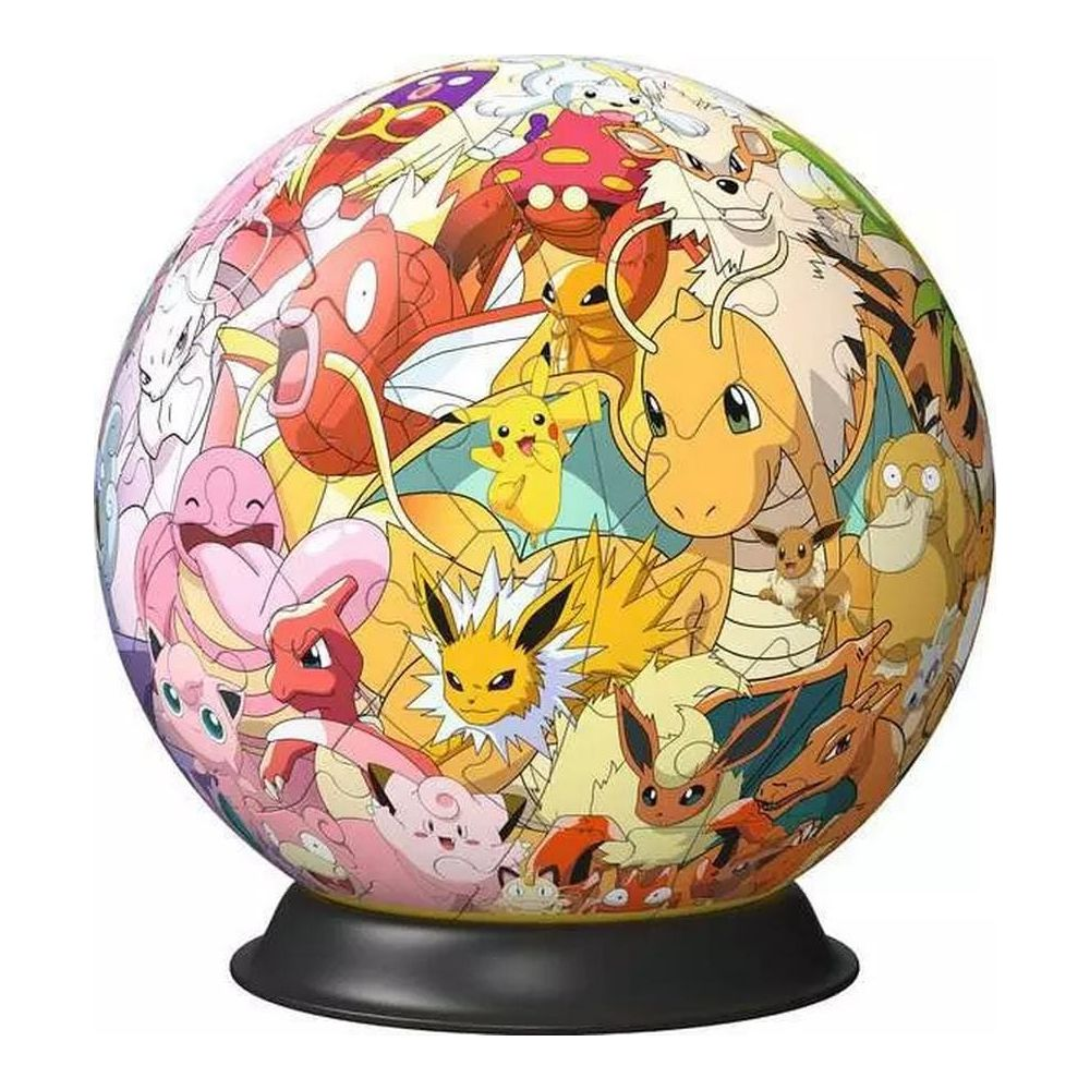 Sferyczna lampa z puzzli z wieloma postaciami Pokémon.