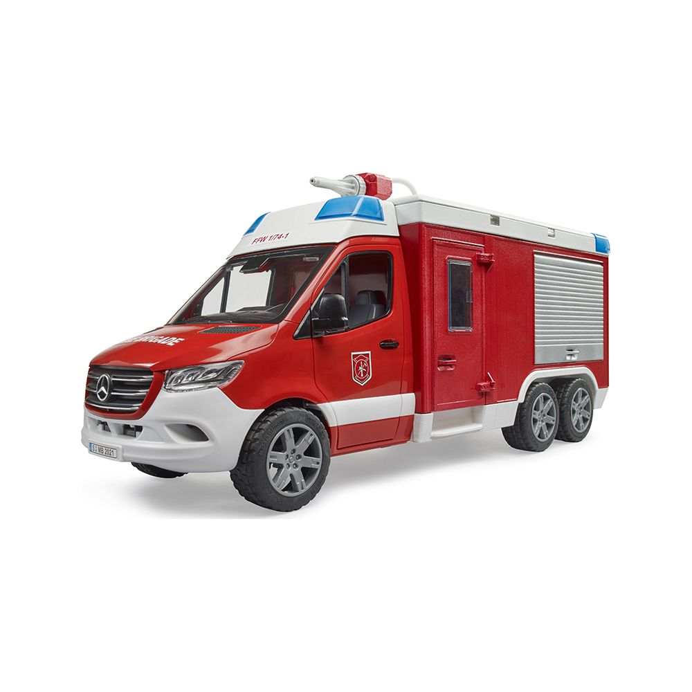 Ein rotes und weißes Feuerwehrauto mit Blaulicht auf dem Dach.