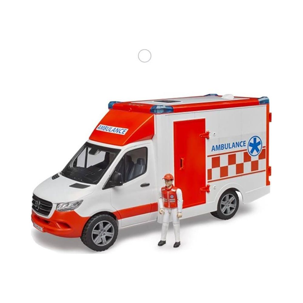 Ein Spielzeug-Rettungswagen mit einer Figur vor einem weißen Hintergrund.