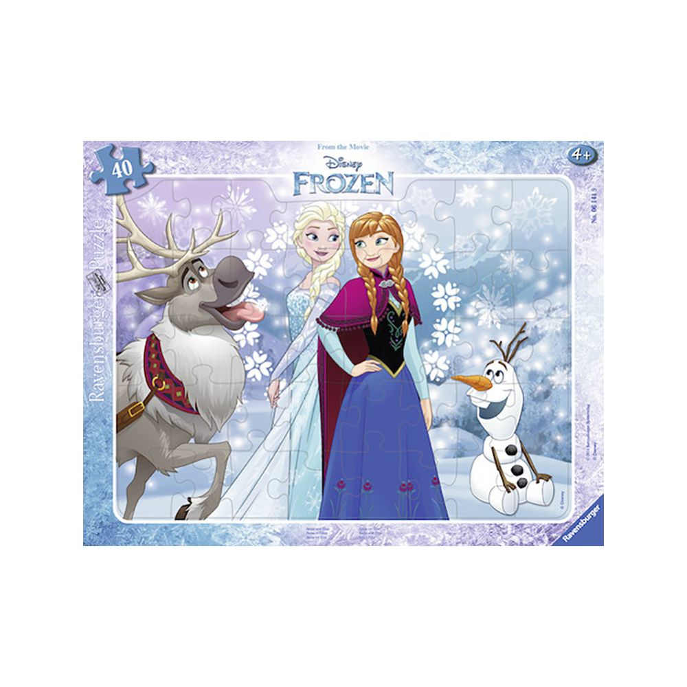 Elsa, Anna, Olaf i Sven stoją na tle lodowym z płatkami śniegu.