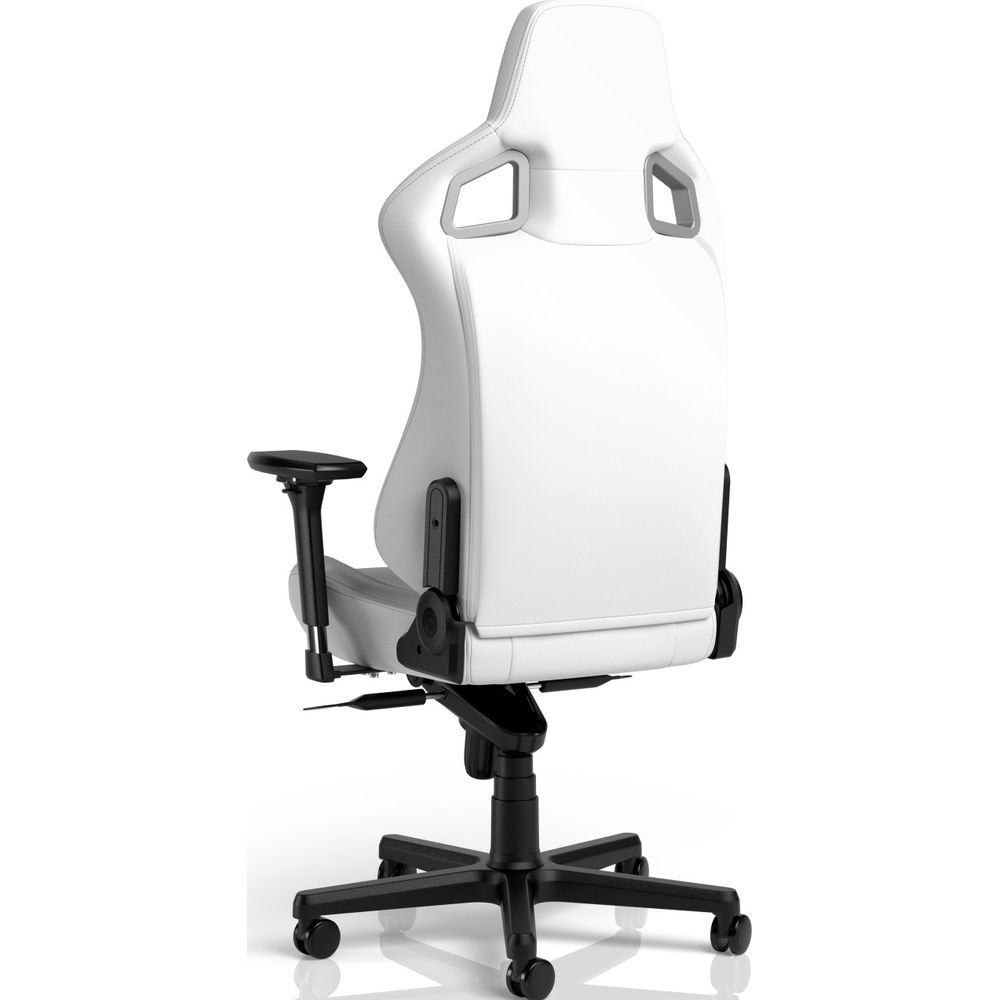 Ein weißer Gaming-Stuhl mit schwarzem Gestell und Rollen.