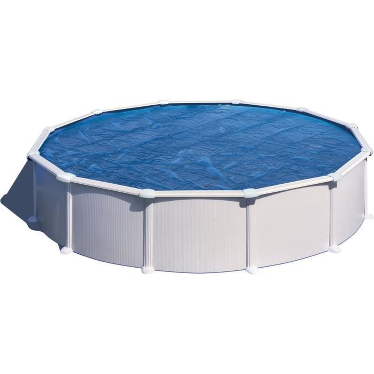 Ein achteckiges Pool mit weißem Rahmen und blauer Abdeckung.