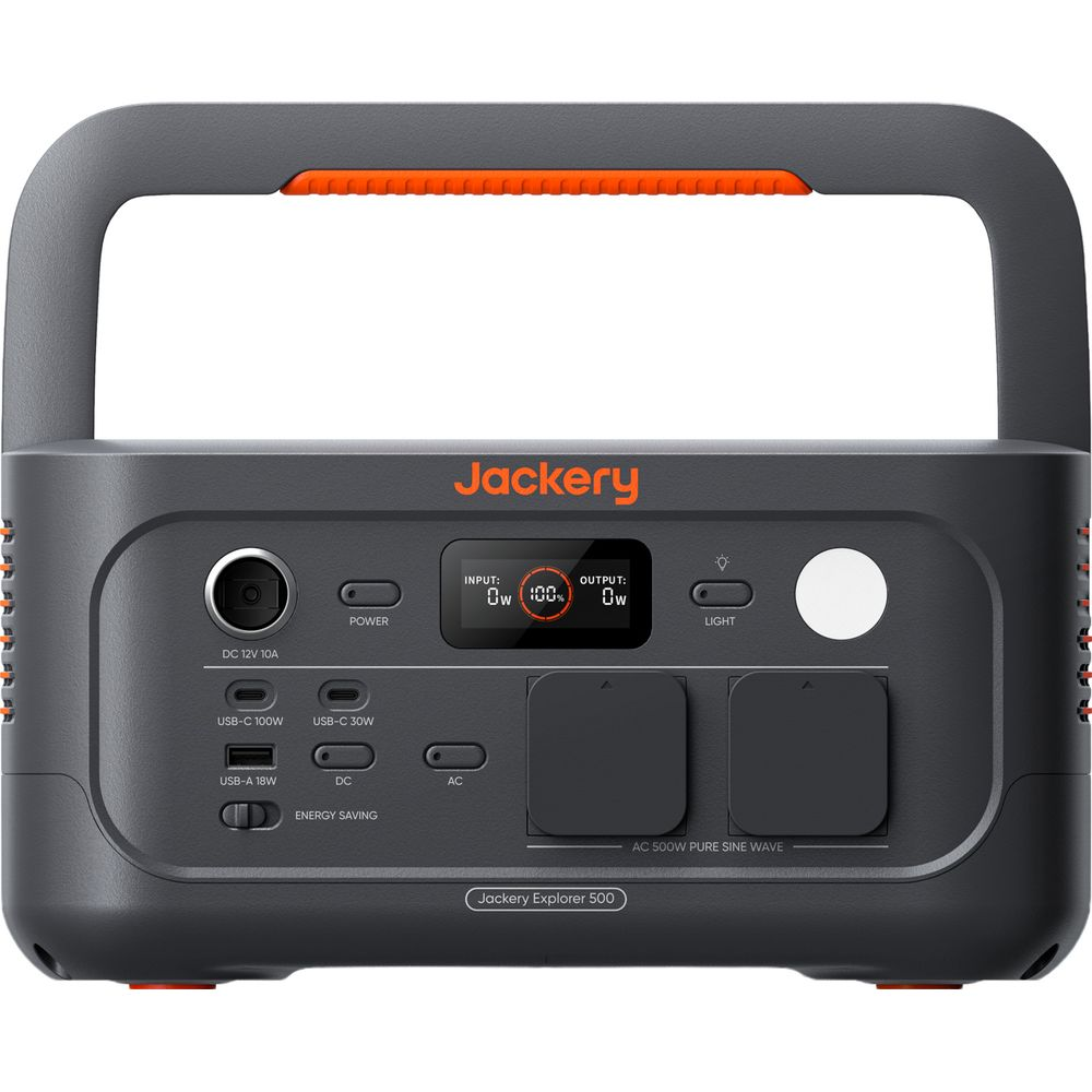 Grauer Jackery Explorer 500 mit orangefarbenem Griff und Display.