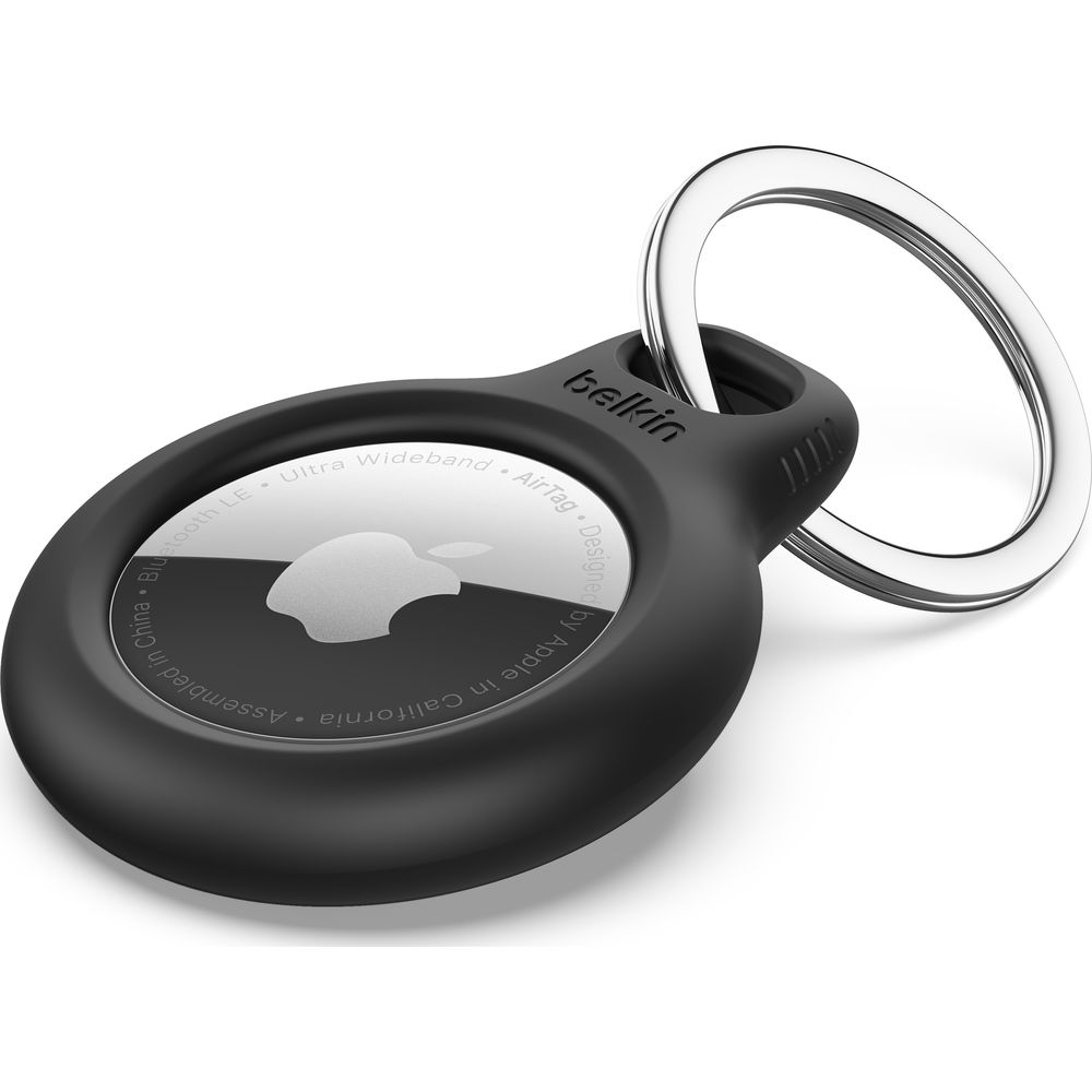 Porte-clés Belkin noir avec Apple AirTag et anneau argenté.