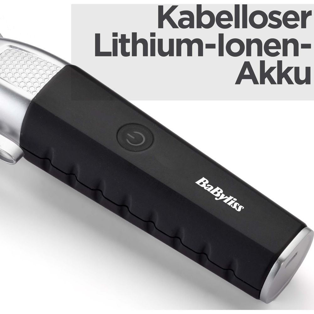 Nahaufnahme eines schwarzen BaByliss Trimmers mit silbernem Aufsatz und Ein-/Aus-Taste.