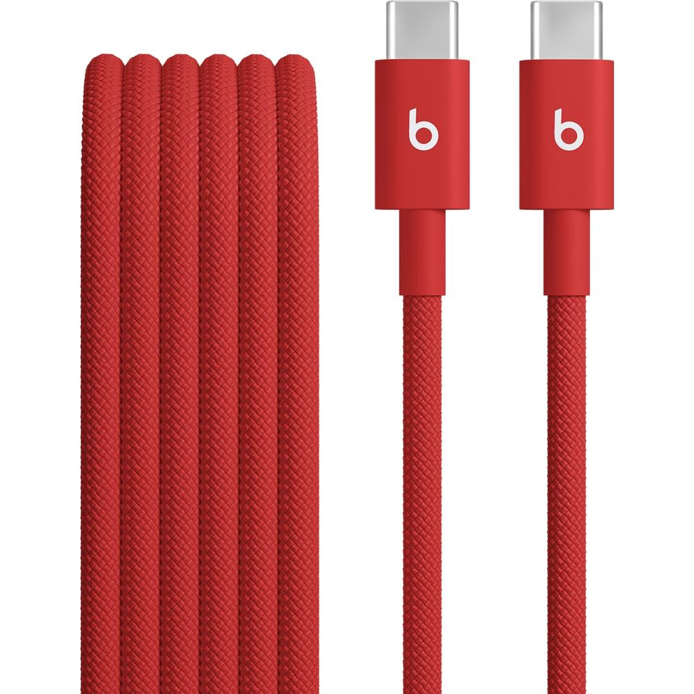 Zwei rote USB-C-Kabel mit Beats-Logo, ein Kabel ist aufgerollt.