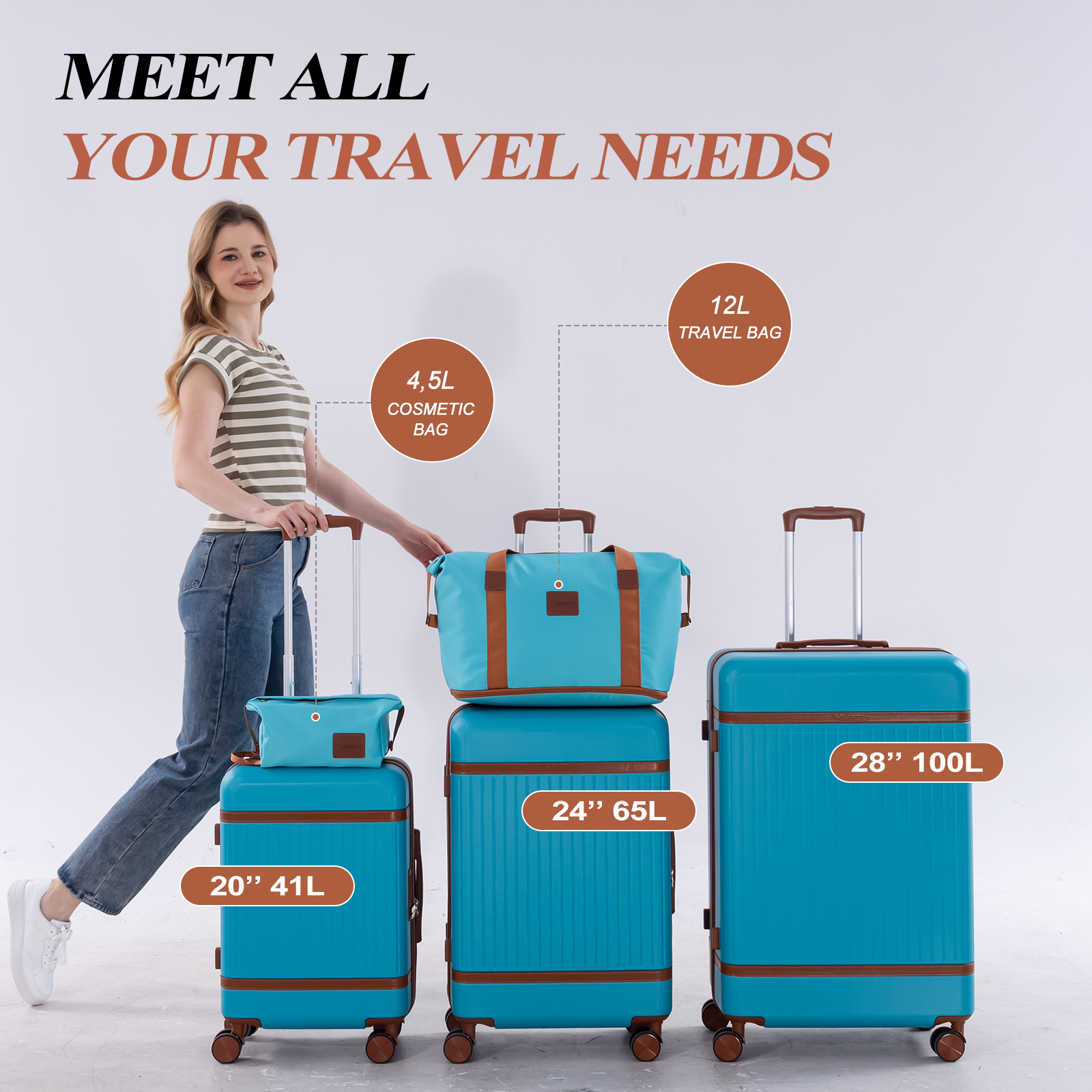 Une femme se tient avec plusieurs valises et sacs de voyage turquoise.
