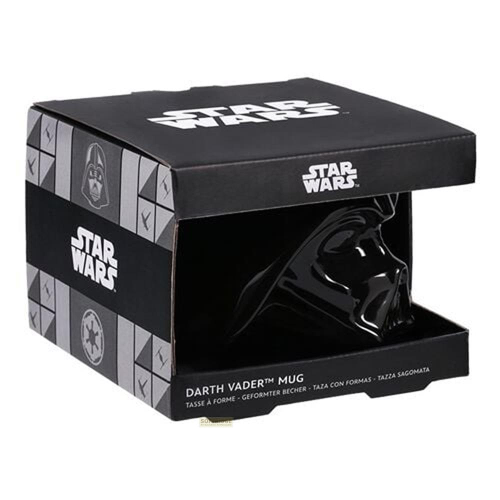 Eine schwarze Darth Vader Tasse in einer Star Wars Box.