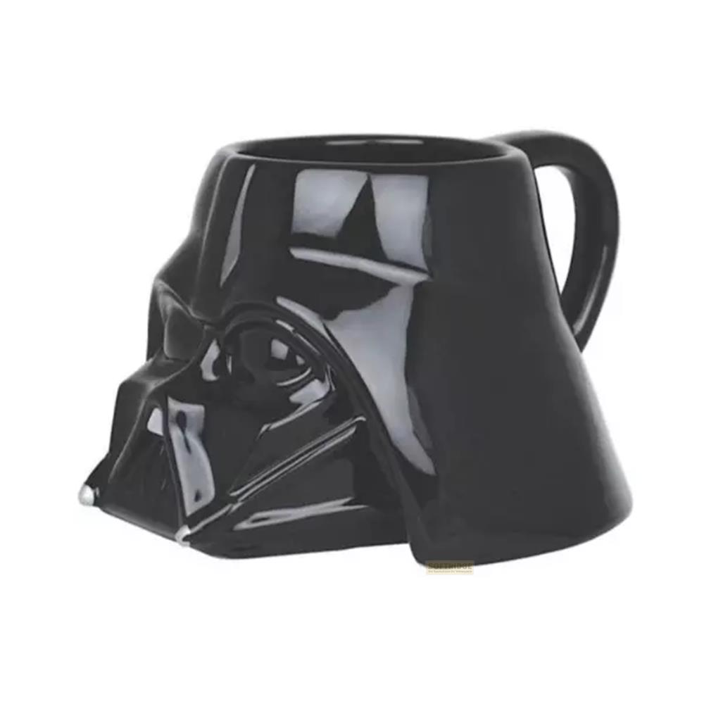 Schwarze Darth Vader Tasse mit Griff, detailliertes Helmdesign.