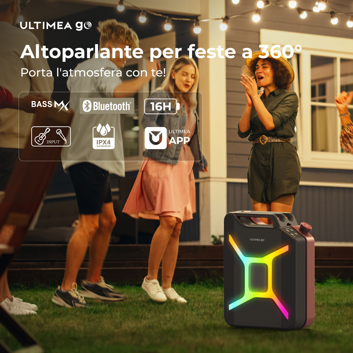 Altoparlante a forma di tanica con luci colorate e persone che ballano.