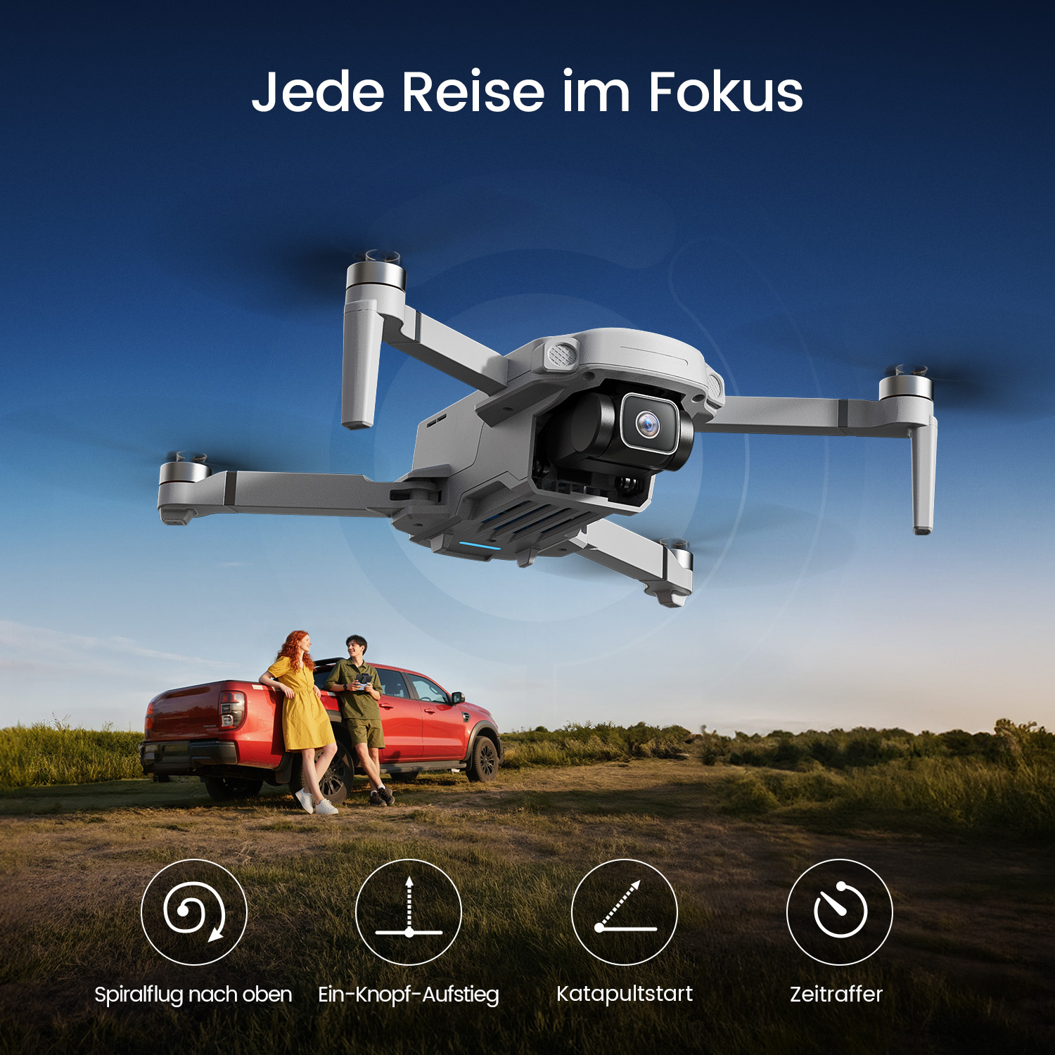 Ein graues Drohne fliegt über einem roten Auto mit zwei Personen.