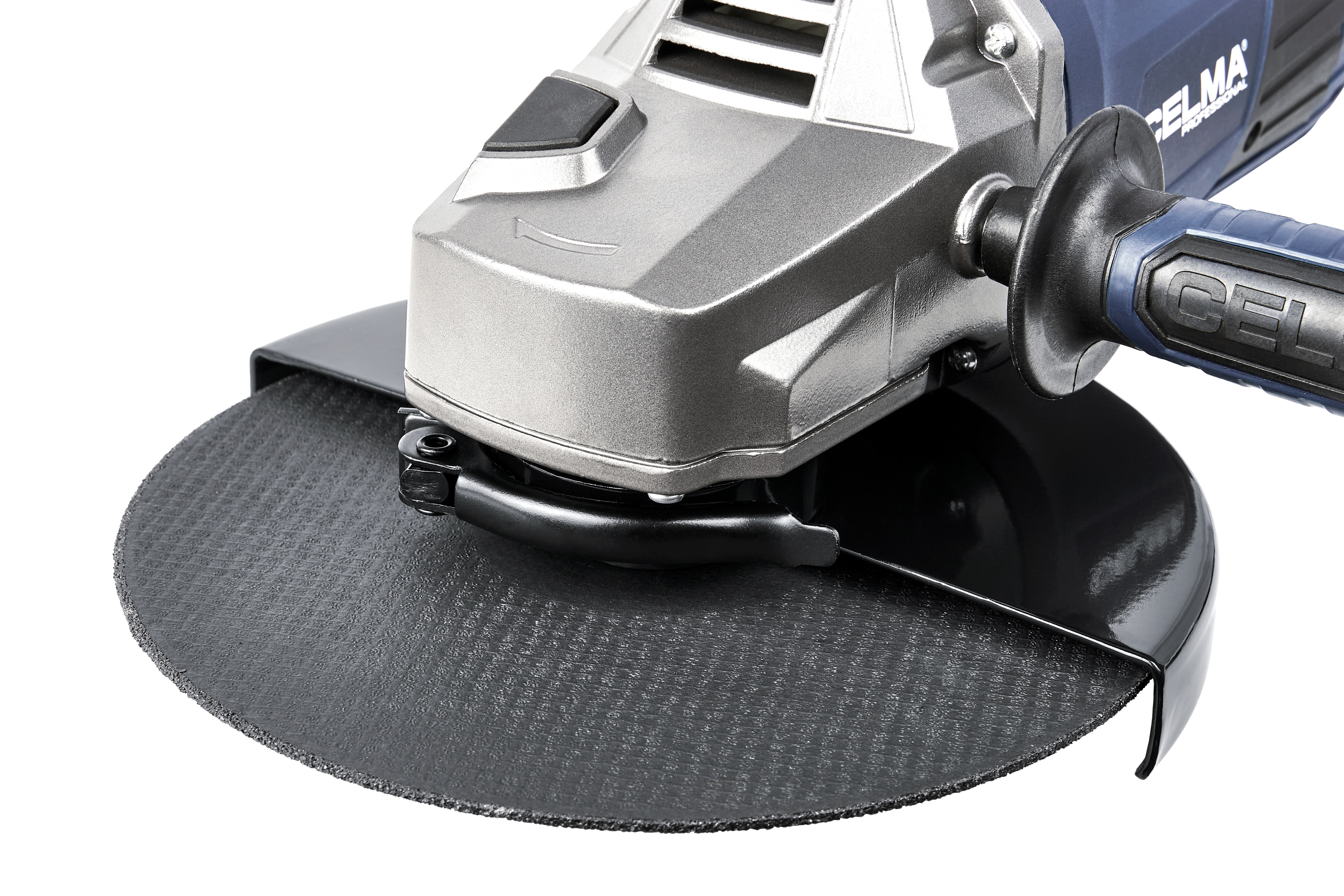 Srebrna szlifierka kątowa z niebieskim uchwytem i czarną tarczą.