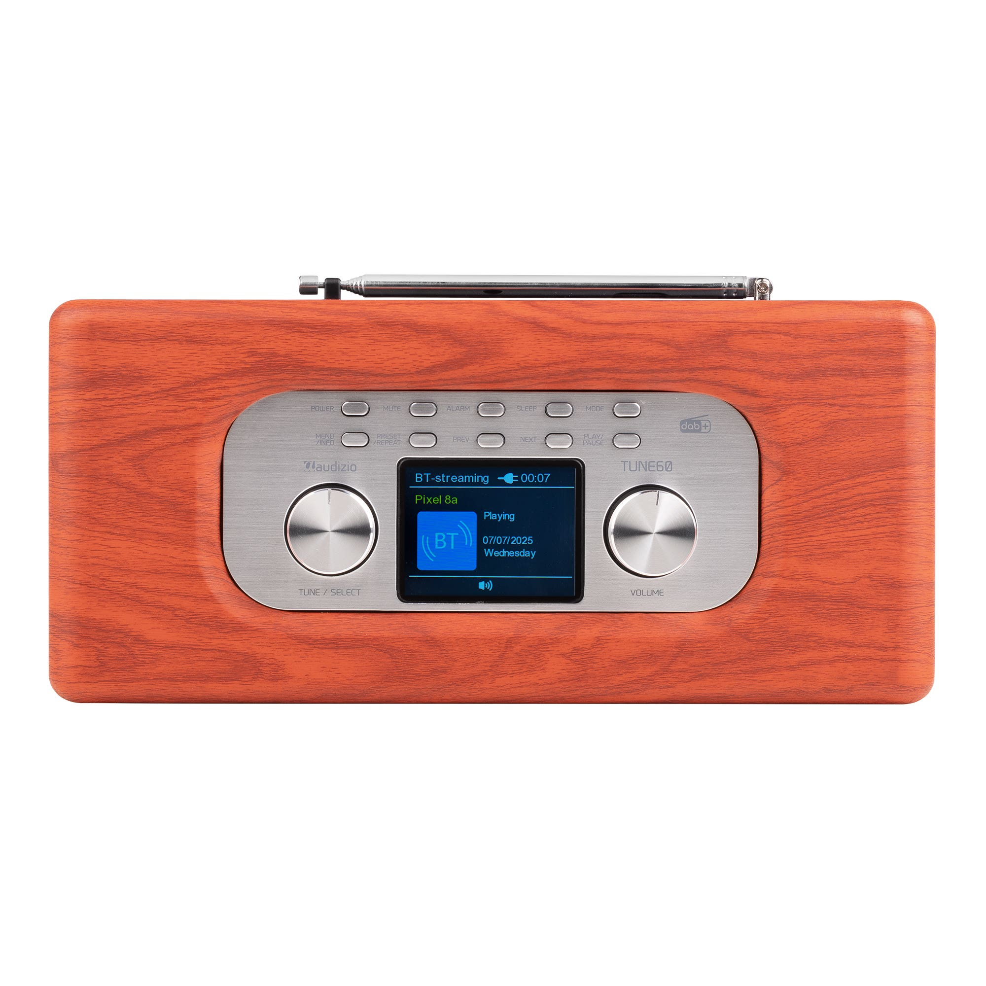 Radio de madera con controles plateados y pantalla azul que muestra BT-streaming.