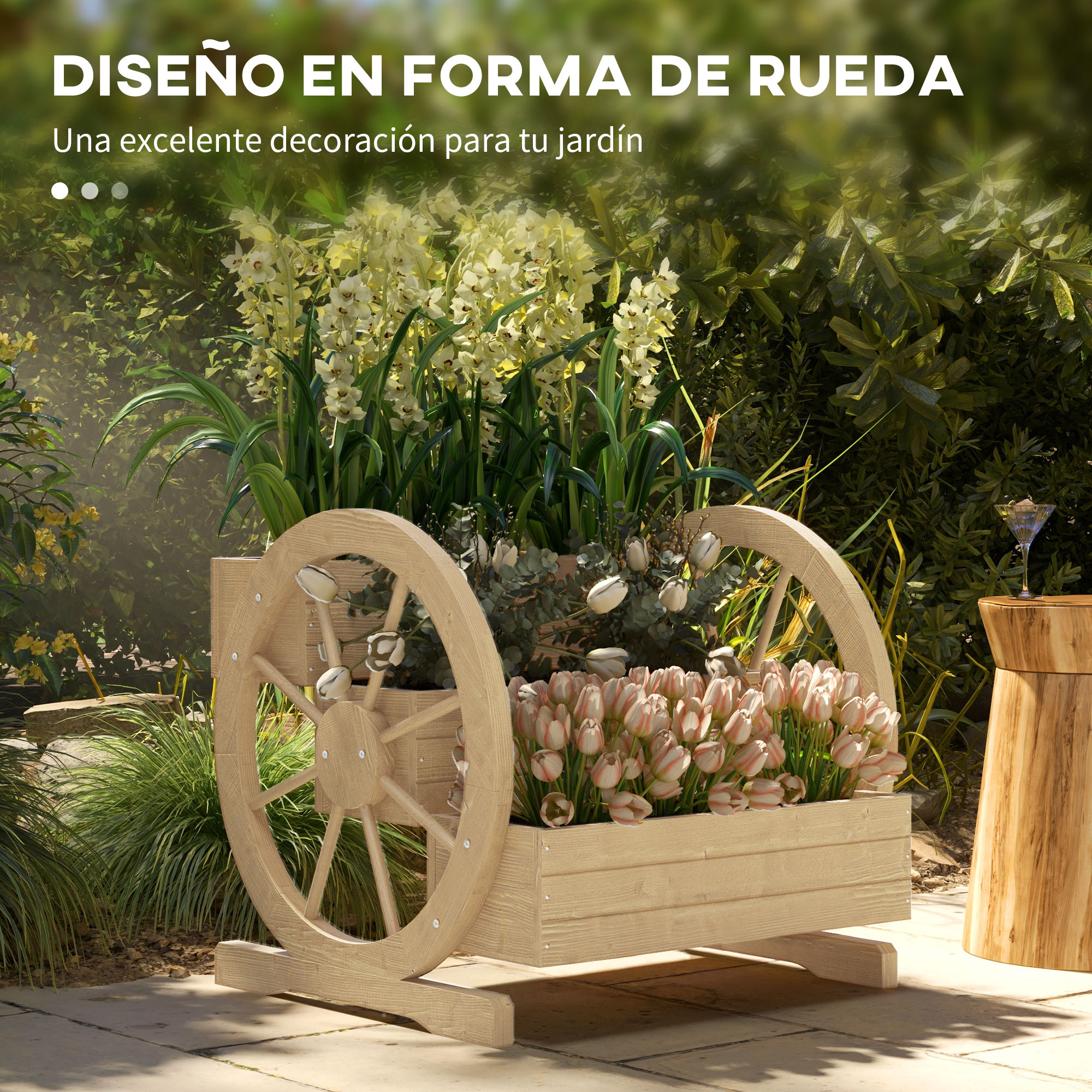 Un jardinero de carretilla de madera con tulipanes y orquídeas.