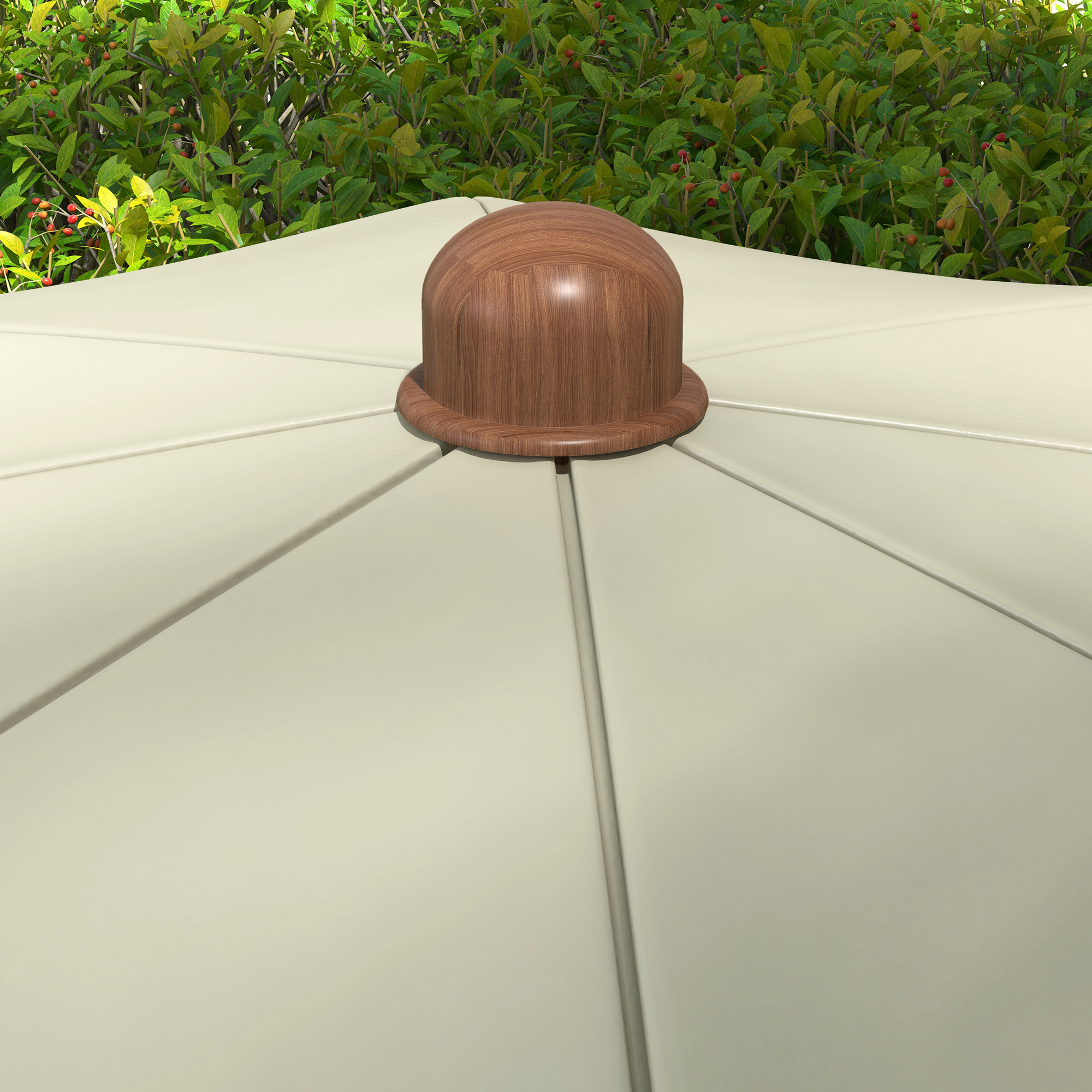 La parte superiore di un ombrellone beige con una cupola in legno davanti a un cespuglio verde con bacche.