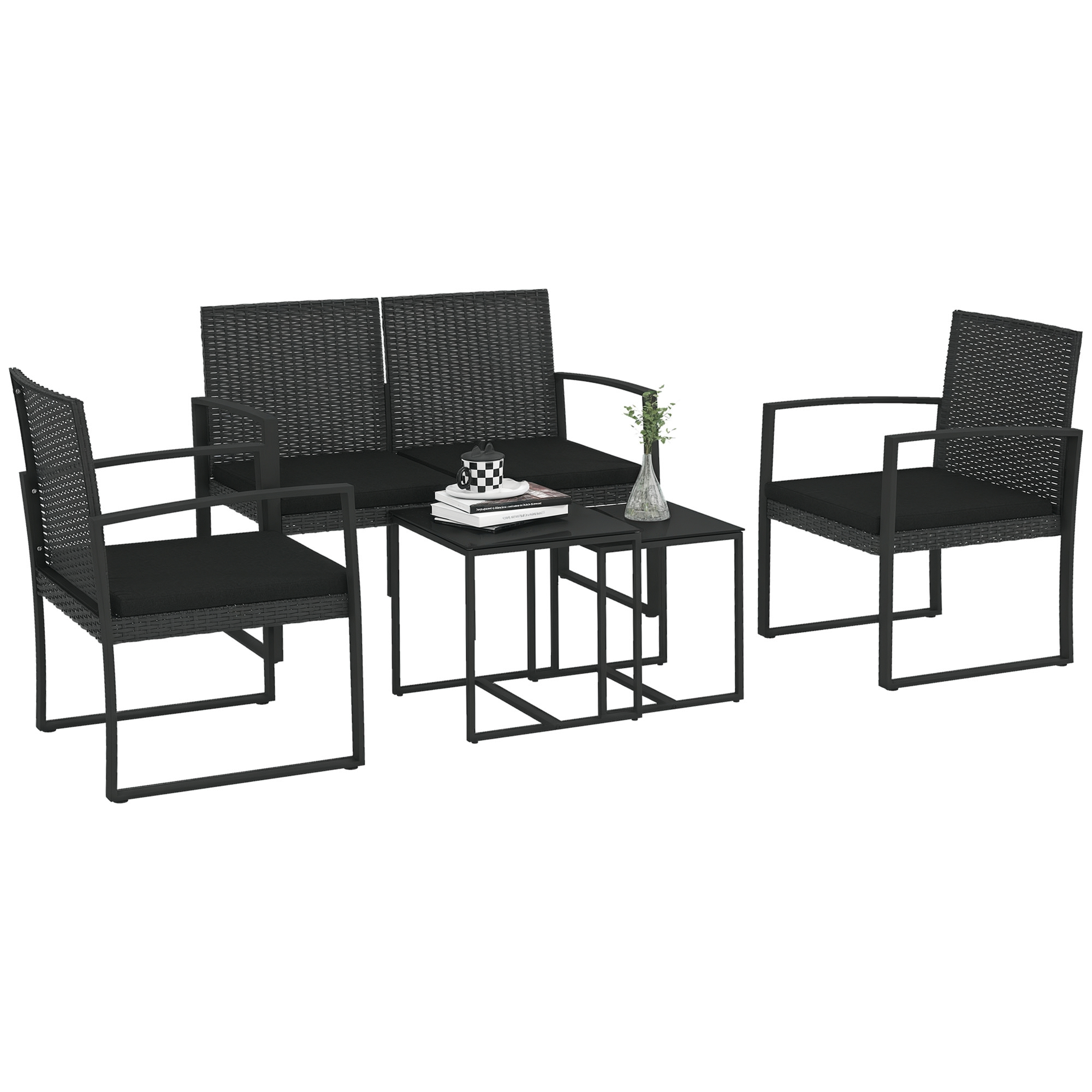 Un set di mobili in rattan nero con due sedie, un divanetto e due tavolini.