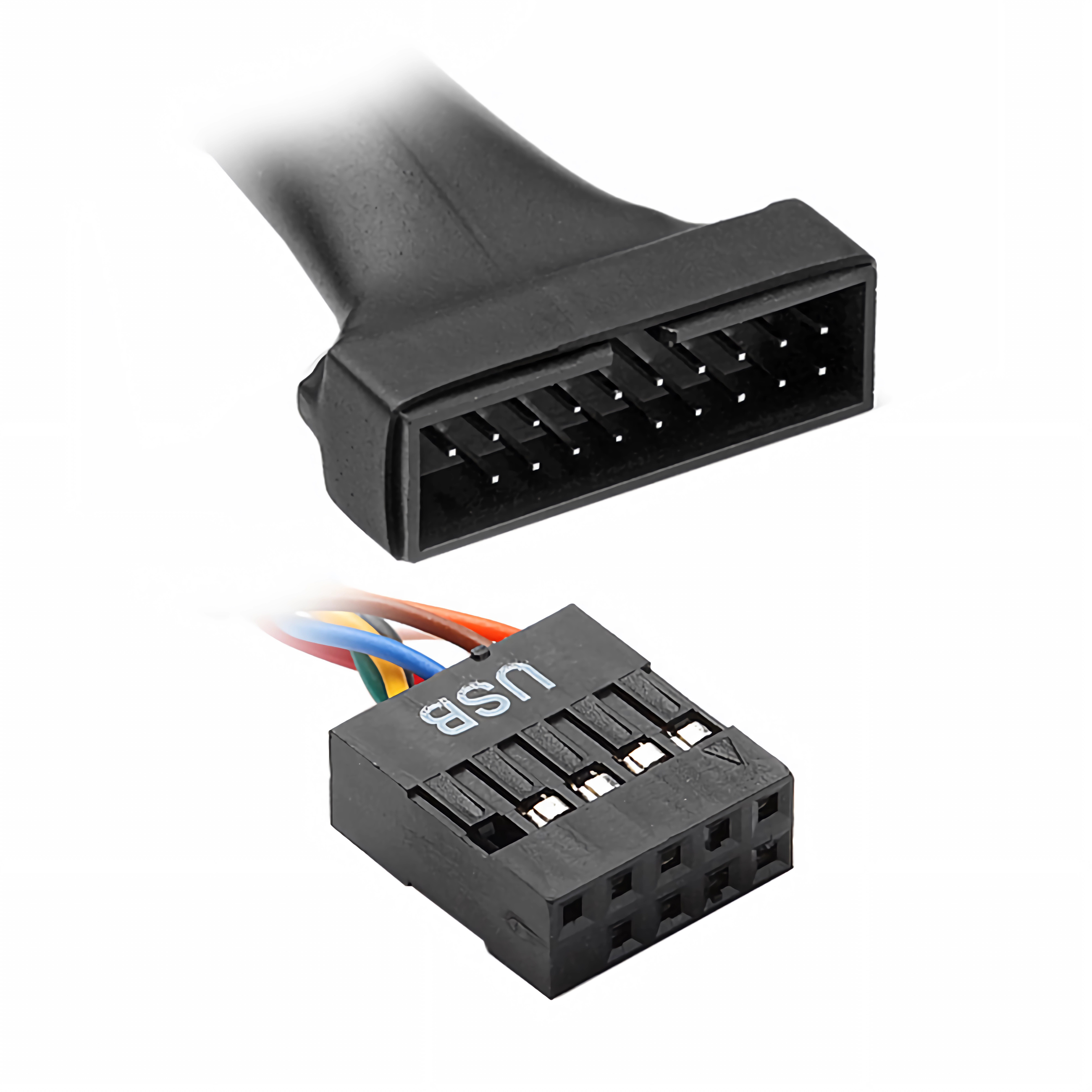 Ein schwarzer USB-Anschluss mit bunten Kabeln und ein weiterer Anschluss.