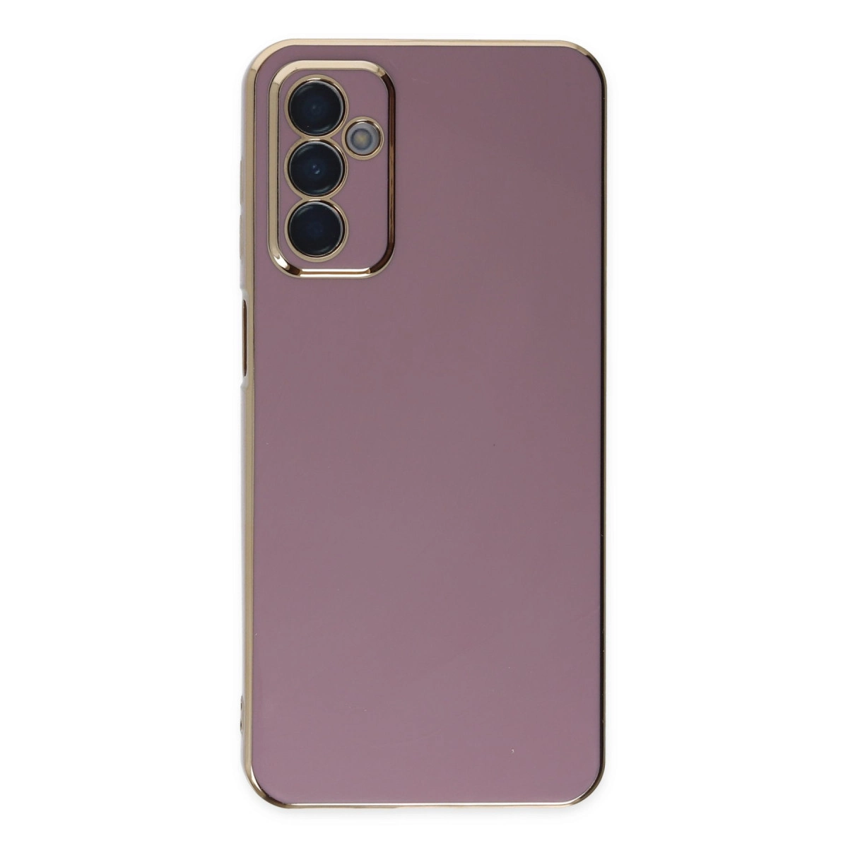 Üç kamera lensli ve altın çerçeveli mor telefon kılıfı, beyaz zeminde.