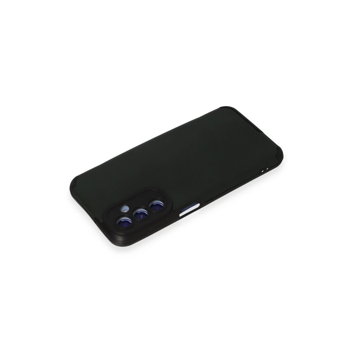 Beyaz arka plan üzerinde üç kamera lensli siyah telefon kılıfı.