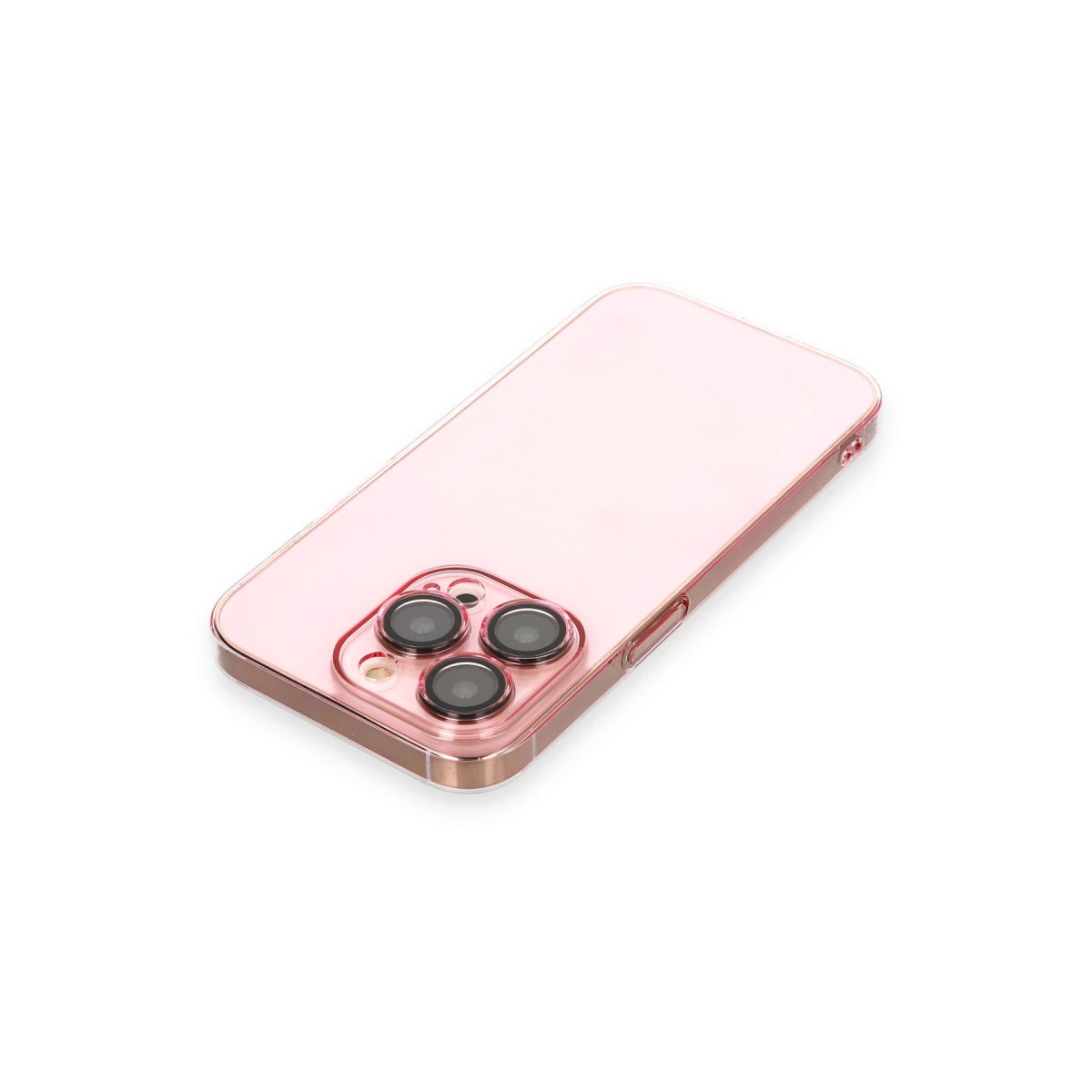 Beyaz arka plan üzerinde üç kamera lensli, rose altın rengi telefon.