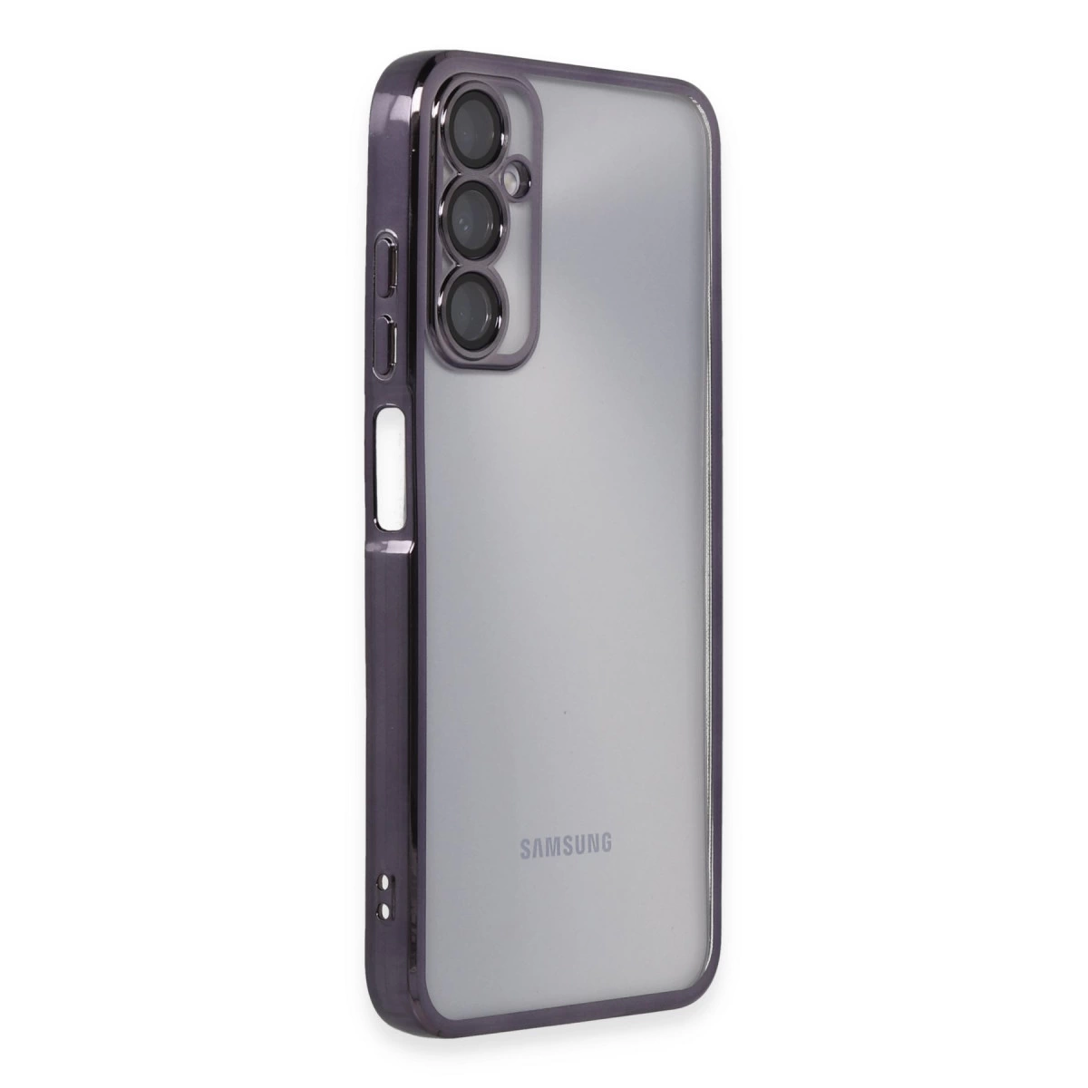 Üç kamera lensli ve parlak kenarlı, duman grisi telefon kılıfı.